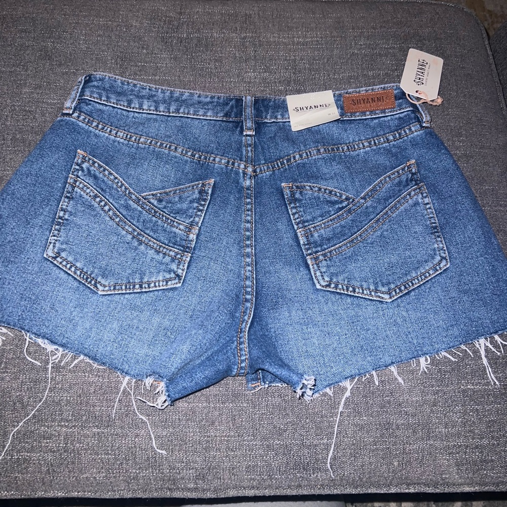 SHYANNE jean shorts
